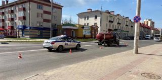 Девочка шла по переходу на красный и попала под грузовик. Происшествие в Лиде