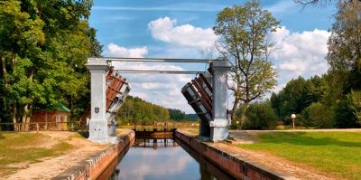 Отменен автобус на Августовский канал, сокращаются рейсы на Наумовичи