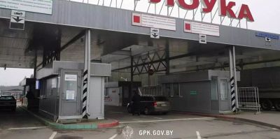 Водитель вез из Литвы в Беларусь одну бэушную шину и оказался в суде