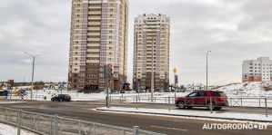 Зачем в новом микрорайоне светофор, если вокруг пустыри? В ГАИ Гродно ответили