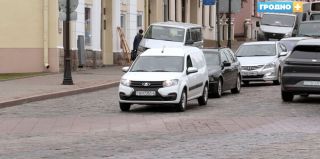 До 5 июня ближний свет нужен в любое время суток. Сколько водителей за это уже наказали?