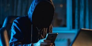 "Нельзя хранить дома свыше 1000 рублей", – сообщили по телефону пенсионерке из Гродно и вызвали такси. Что было дальше?