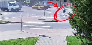 В Гродно на Озерском шоссе сбили мужчину. Есть видео с камеры
