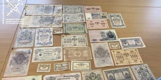 Старинные банкноты в Польшу не попали: гродненские таможенники пресекли незаконный вывоз ценностей