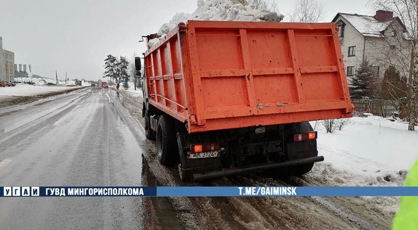 В Минске у МАЗа на ходу отвалились два колеса – разбито четыре автомобиля, в том числе и с гродненского региона