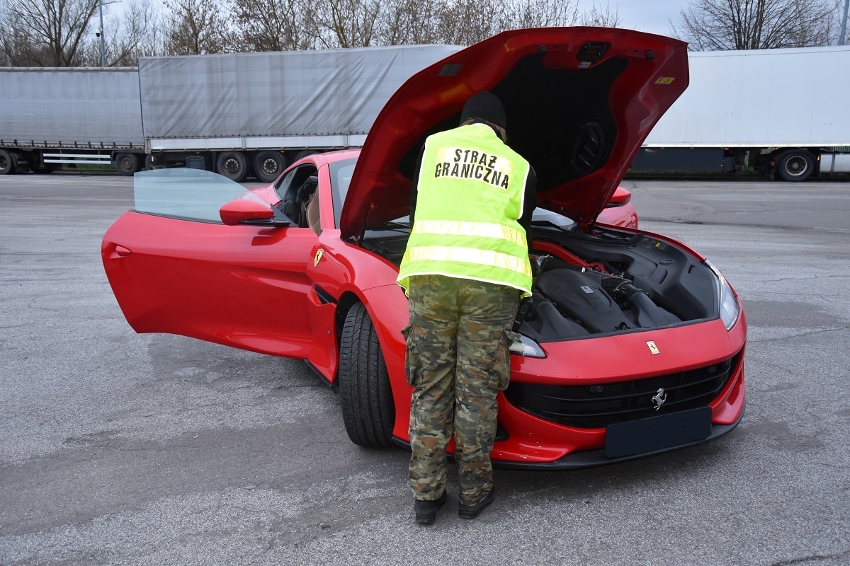Ferrari kukur 280 01 min