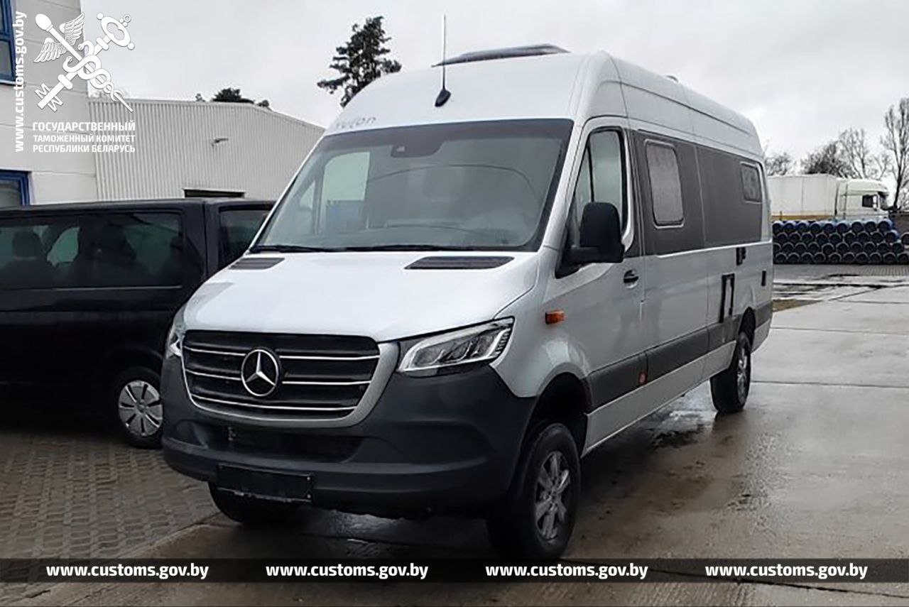 brest tamozhna merc 01 min