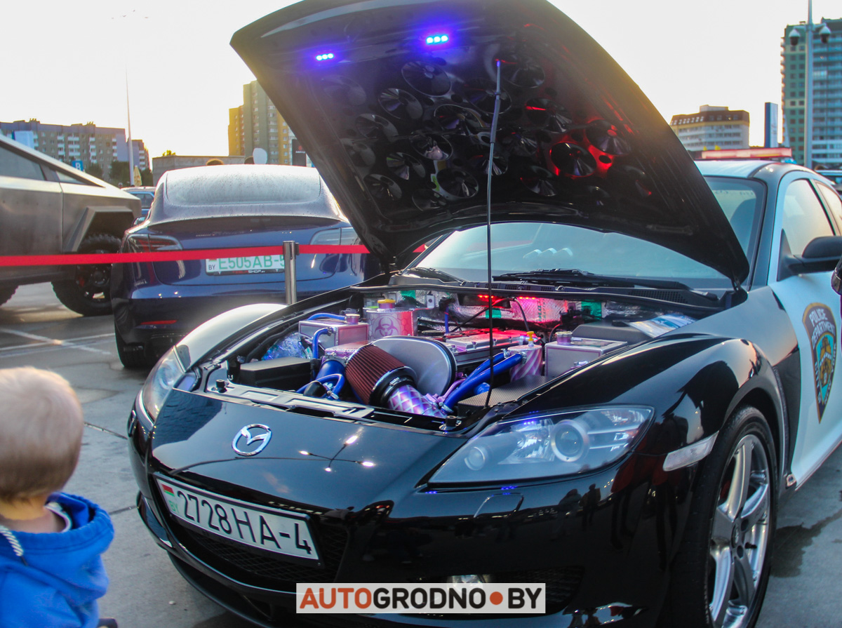 rx8 police1