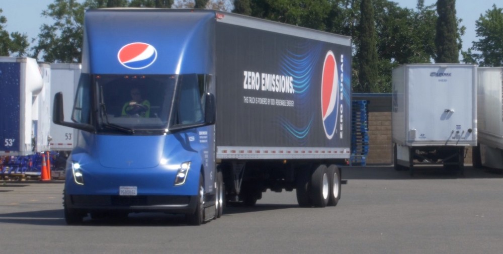 Tesla Semi
