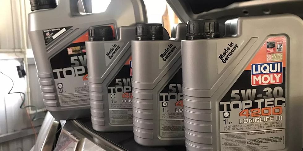 Что будет за торговлю "запрещенными" товарами Skoda, Liqui Moly, Nivea? Рассказали в налоговой