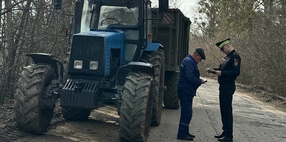 ГАИ следит за подготовкой к посевной. Милиция тоже наготове: выявили хищение тракторного двигателя