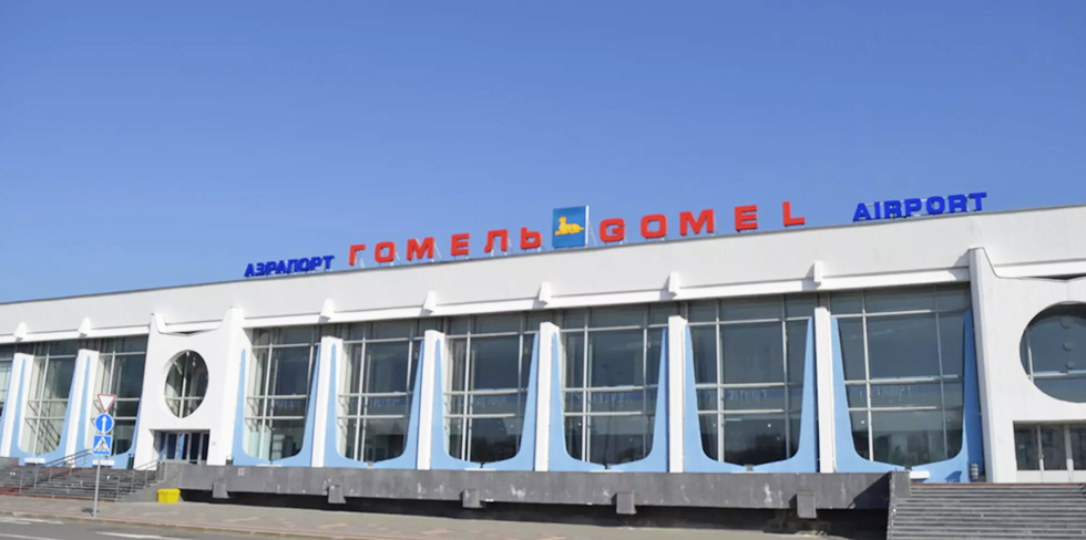 "Белавиа" рассказала о рейсах из областных аэропортов и ответила хейтерам