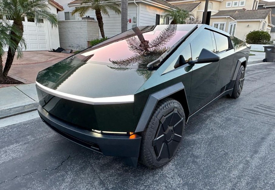 Tesla Cybertruck 02