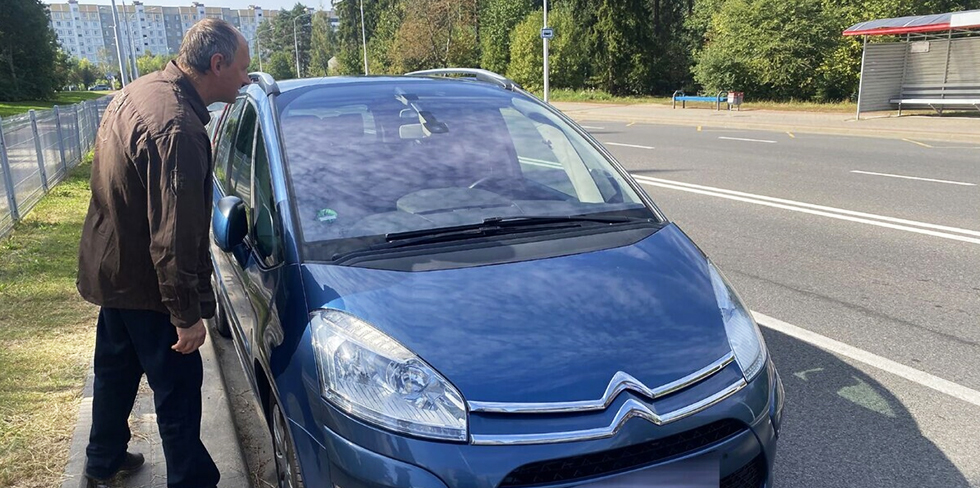 "Отдам сейчас за $3 000! Потом будет дороже". Что скрывают недорогие Citroen С8, Renault Espace и Peugeot 806?