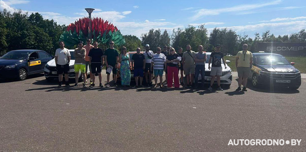 Девушка с онкологией из Гродно нуждается в лечении в Германии. В сборе поучаствовали и гродненские таксисты. Сбор закрыт!
