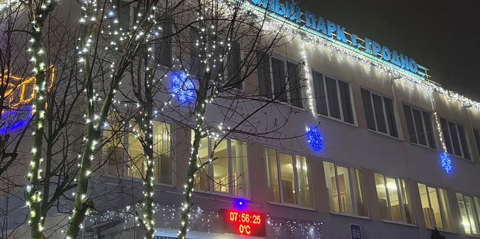 До 4-х утра в Гродно пустят дополнительный транспорт. Информация для тех, кто не за рулем в новогоднюю ночь