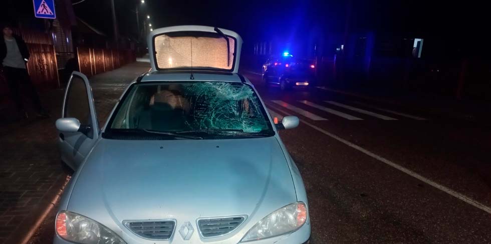 В Скиделе велосипедист спешился, а его все равно сбили на переходе