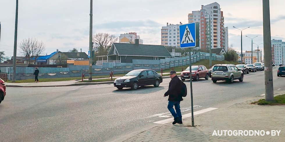Мнение: гродненцы предлагают поставить светофор у ЖД переезда между Девятовкой и Грандичами