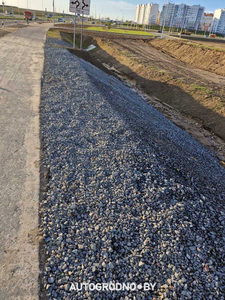 Дорога бетонка в Гродно в сторону Ольшанки накануне открытия