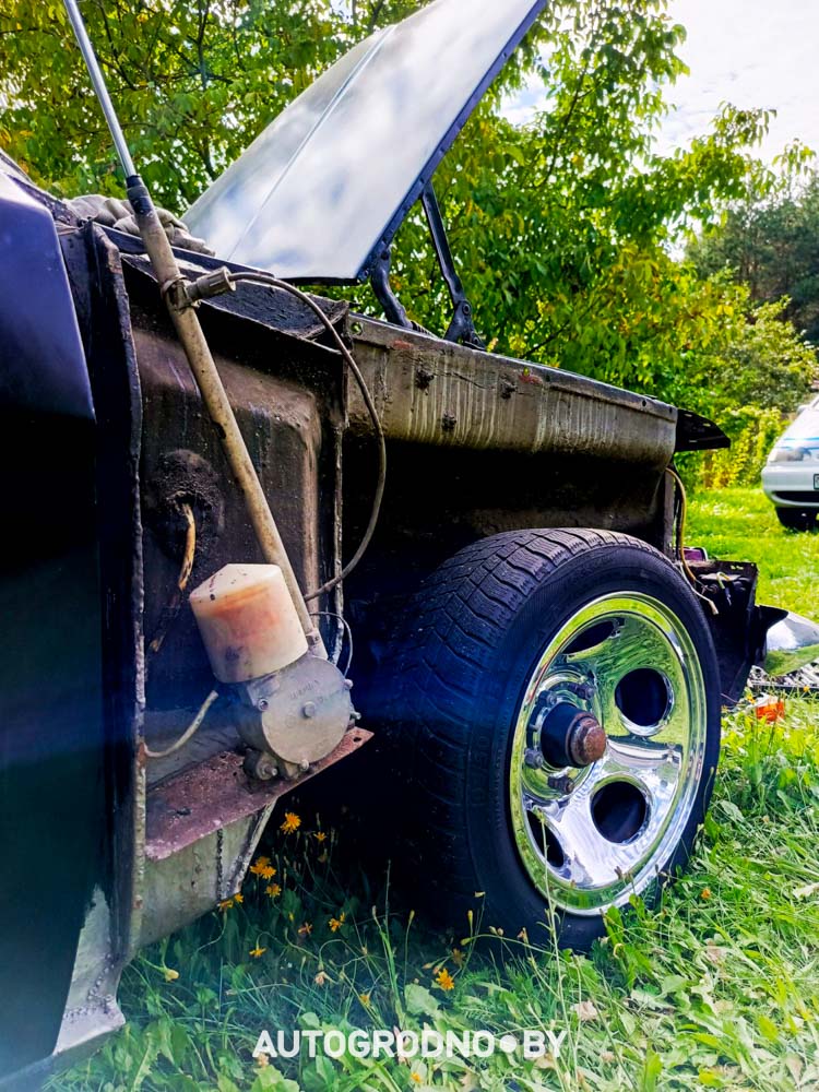 В Гродно восстановили ВОЛГУ ГАЗ 24