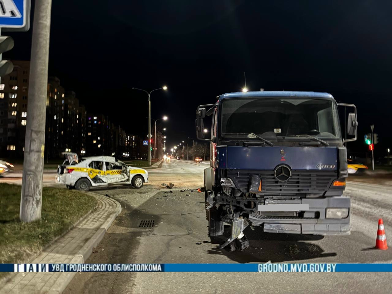 bel rosy taxi 23 12 01