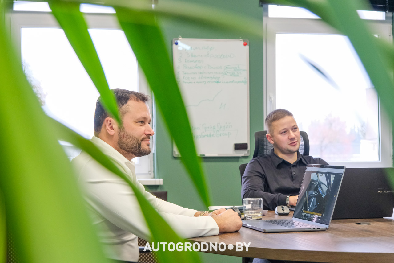 Компания MG Group из Гродно - авто из Китая и США