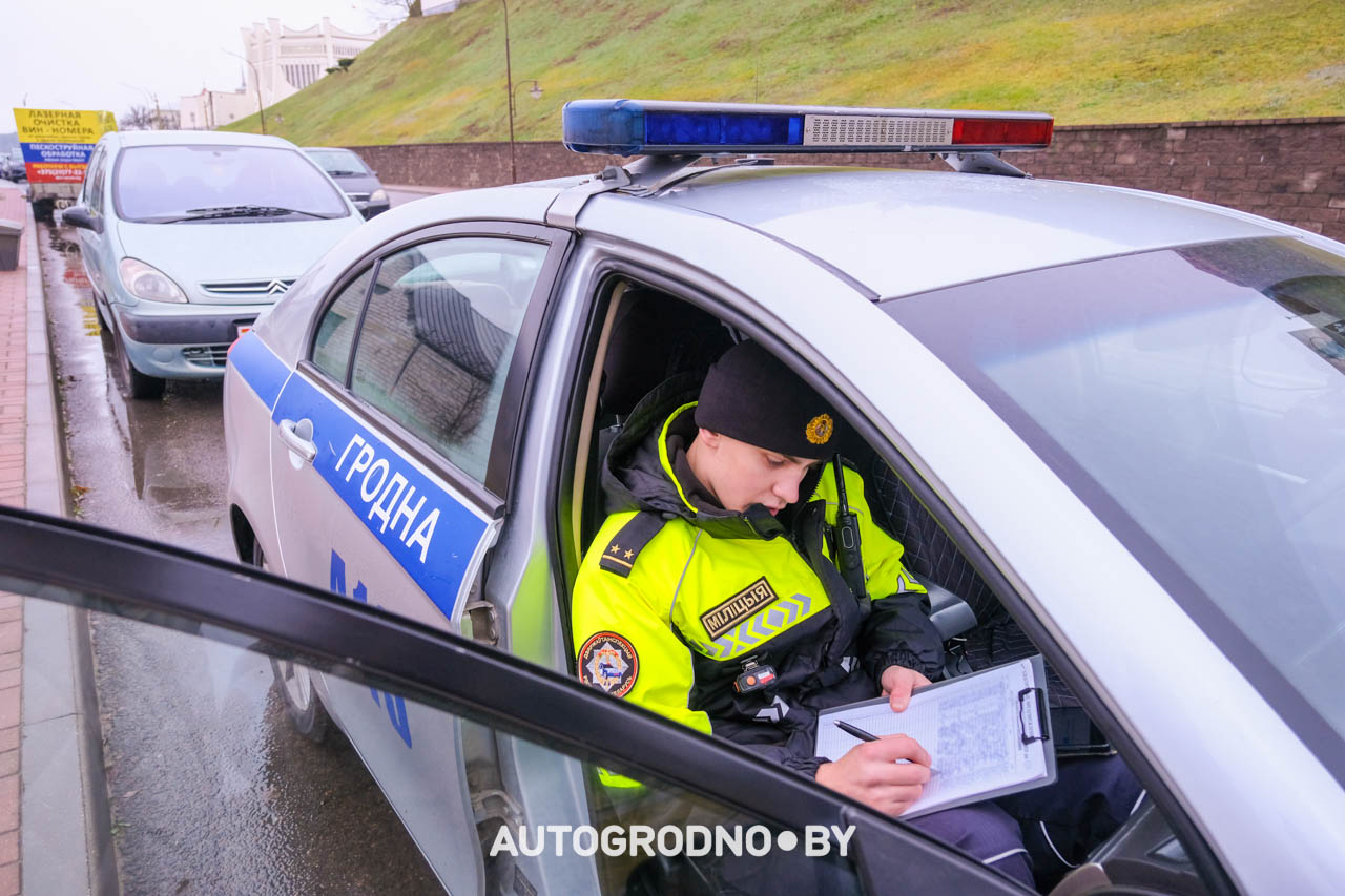Рейд ГАИ Гродно - на летних или зимних шинах ездят водители Беларуси