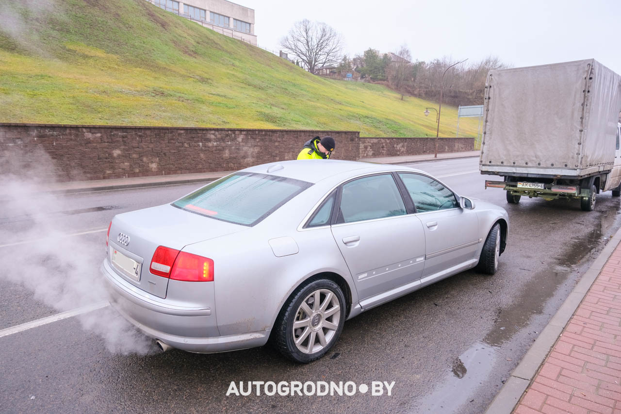 Рейд ГАИ Гродно - на летних или зимних шинах ездят водители Беларуси