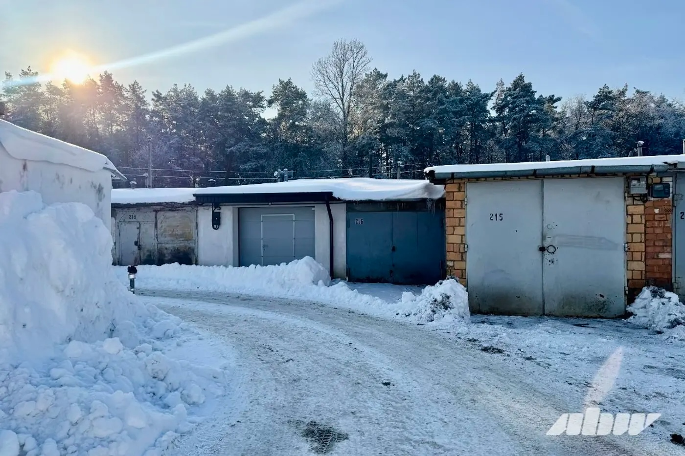 zima avto hranenie 01