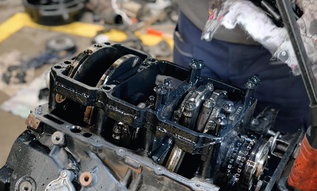Механики показали, как выглядит современный двигатель, в котором редко меняют масло VW 3.0 TDI