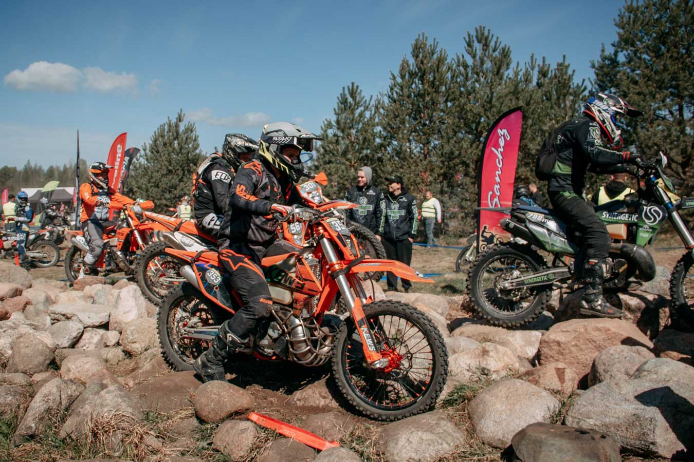 Соревнования по Эндуро под Красносельском