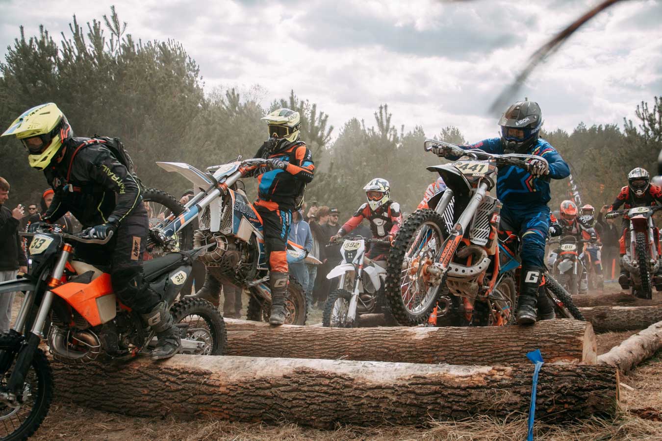 Соревнования по Эндуро под Красносельском