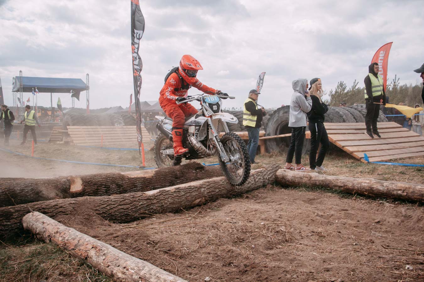 Соревнования по Эндуро под Красносельском