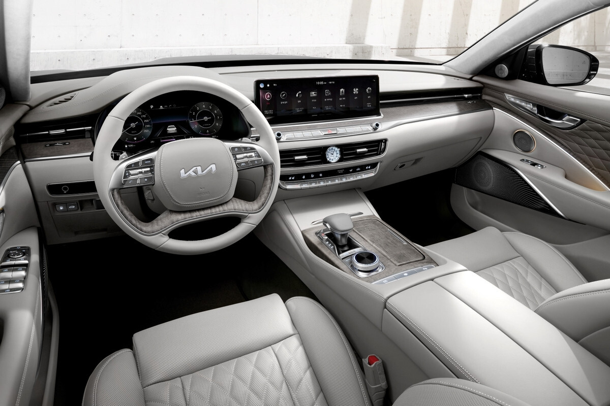 kia 14 let 01