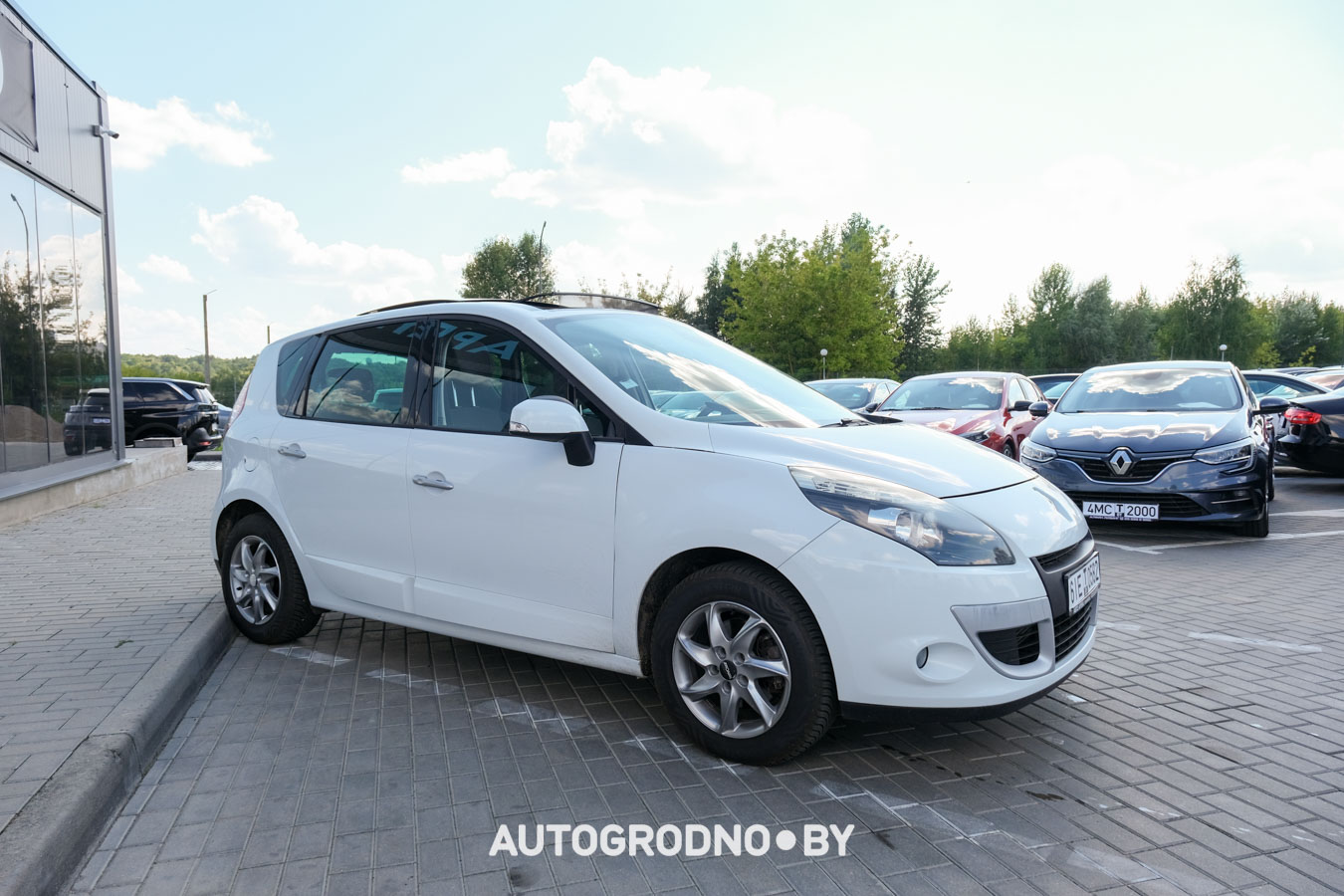 Площадка для продажи автомобилей в Гродно - Арена