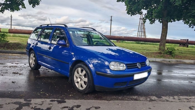 Volkswagen Golf 2000