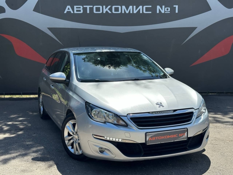 Peugeot 308 2016