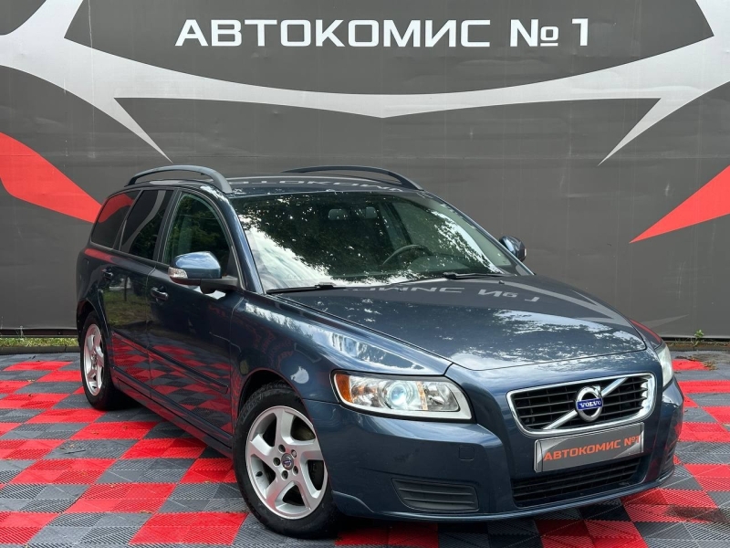 Volvo V50 2011