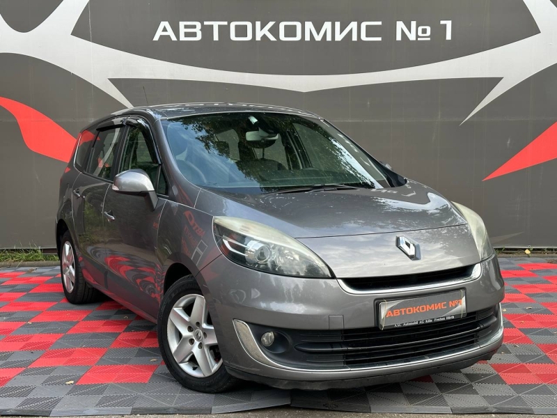 Renault Grand Scenic III · Рестайлинг, 7 мест, 2012 г.