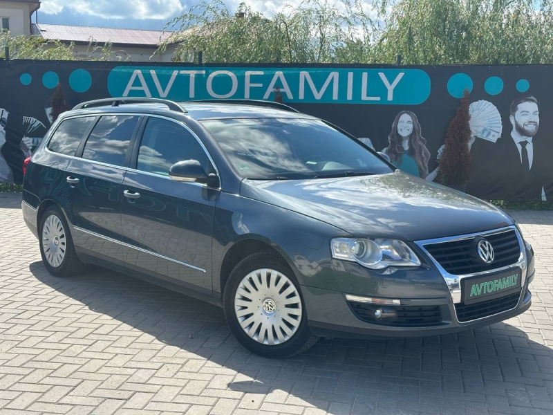 VOLKSWAGEN PASSAT