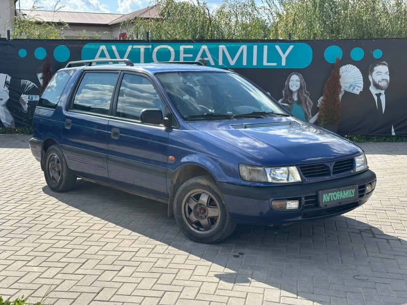 Mitsubishi Space-Wagon