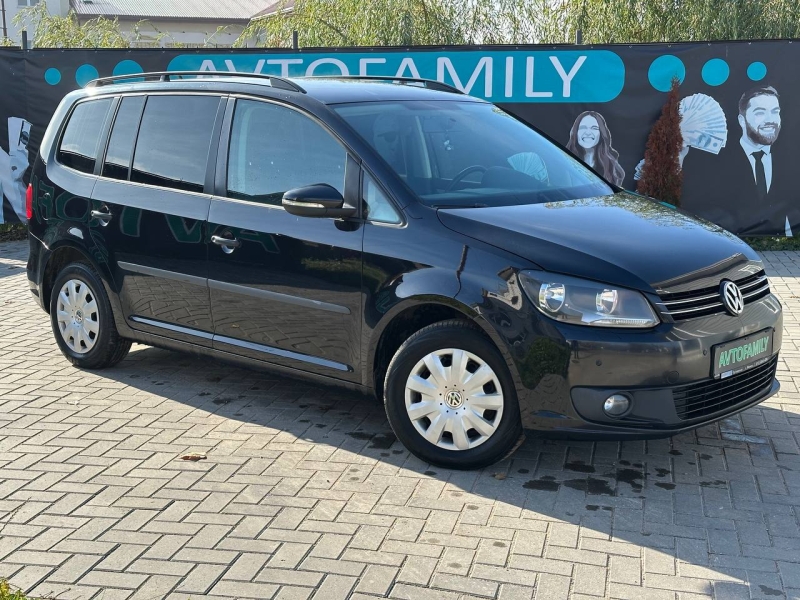 VOLKSWAGEN TOURAN
