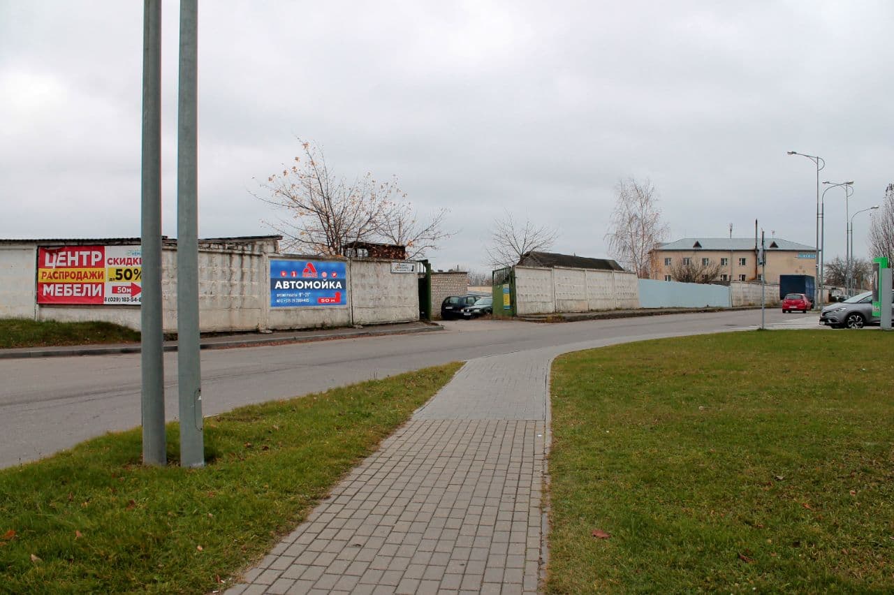 av 04