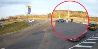 Камера на АЗС "поймала" бесправника. Чем это для него обернулось?