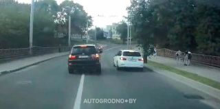 "И что это было?" Водители скорой помощи Гродно обсуждают BMW X5