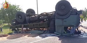 Трагедия под Осиповичами: военный МАЗ перевернулся. Погибли люди
