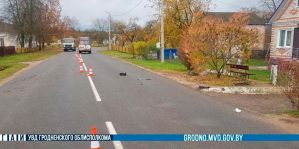 Когда вдоль улицы нет тротуаров, пешеход сразу выходит на дорогу – так в аг.Жодишки сбили мужчину