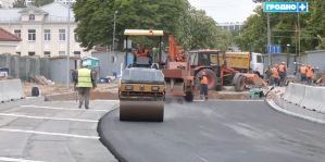 Реконструкция моста через Юрисдику в Гродно находится на завершающем этапе. Сейчас там укладывают асфальт