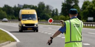 Минтранс усилил контроль за перевозчиками. За октябрь изъято более 90 автомобилей