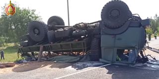 Трагедия под Осиповичами: военный МАЗ перевернулся. Погибли люди